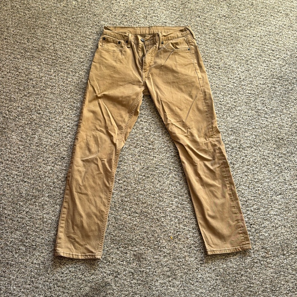 Levi’s Mens 502 Straight leg pant.